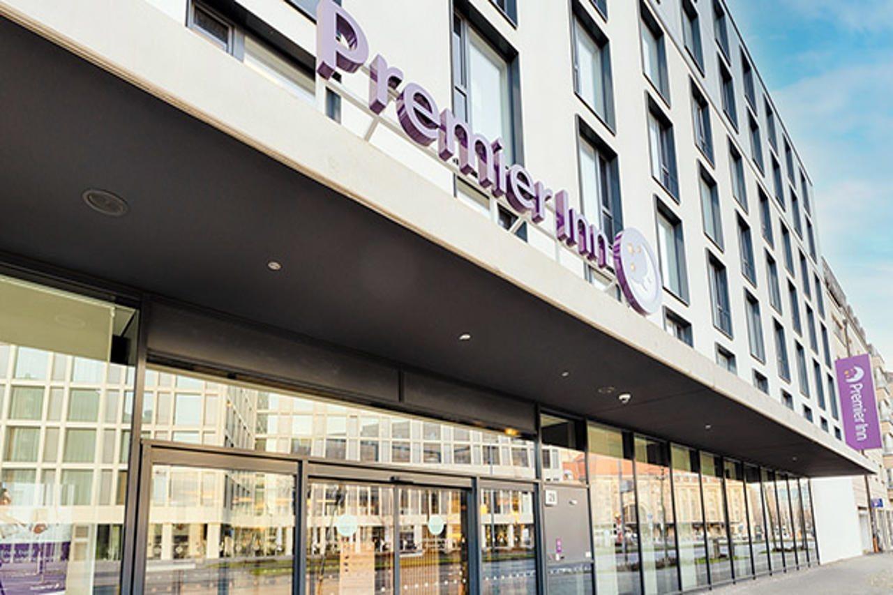 Premier Inn Leipzig City Hahnekamm Exterior foto