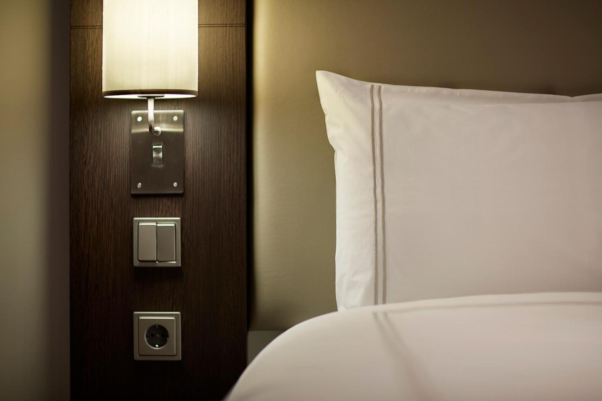 Premier Inn Leipzig City Hahnekamm Exterior foto