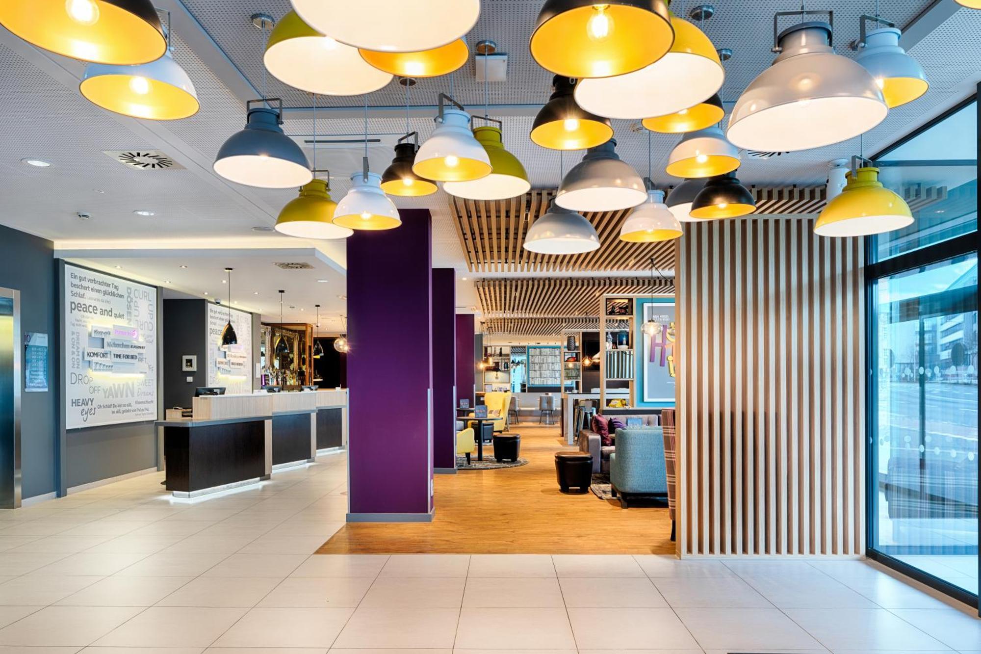 Premier Inn Leipzig City Hahnekamm Exterior foto