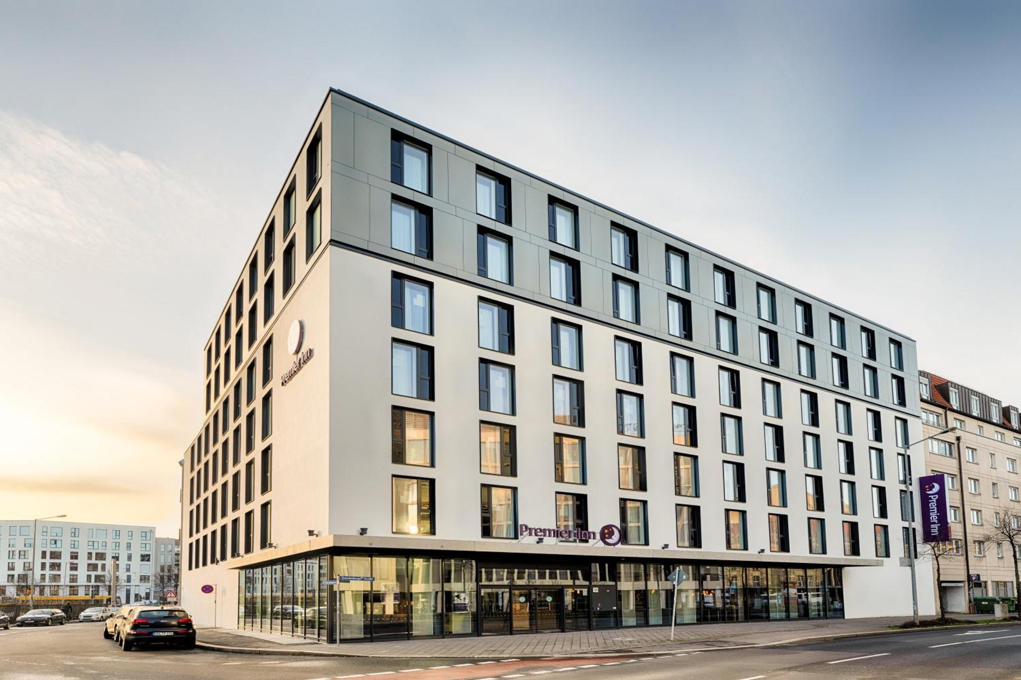 Premier Inn Leipzig City Hahnekamm Exterior foto